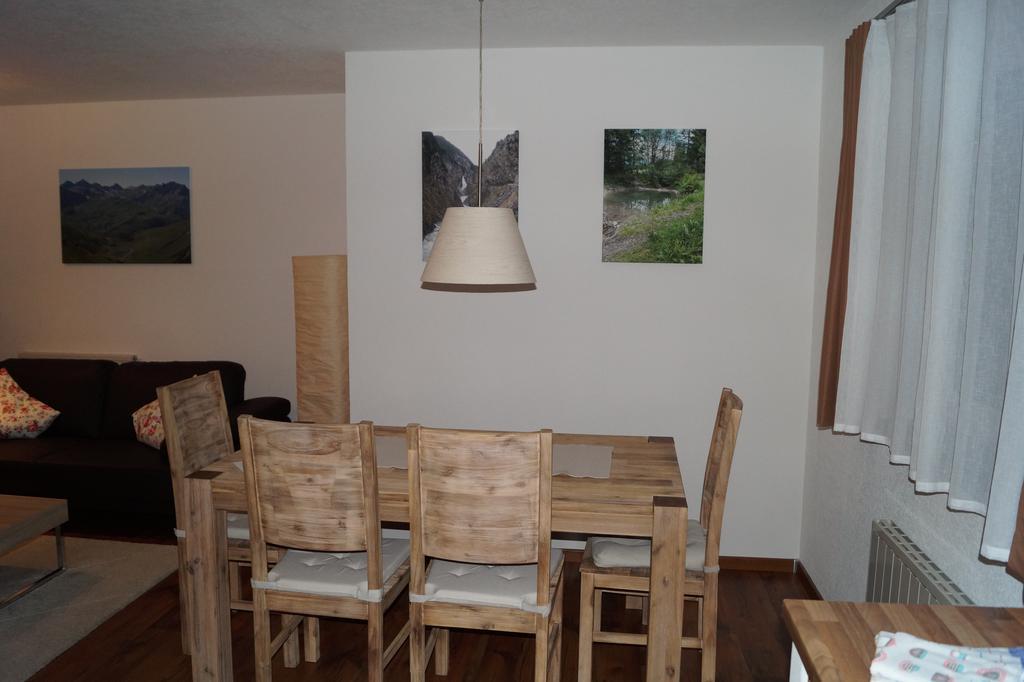 Haus Huber Apartman Bach Szoba fotó